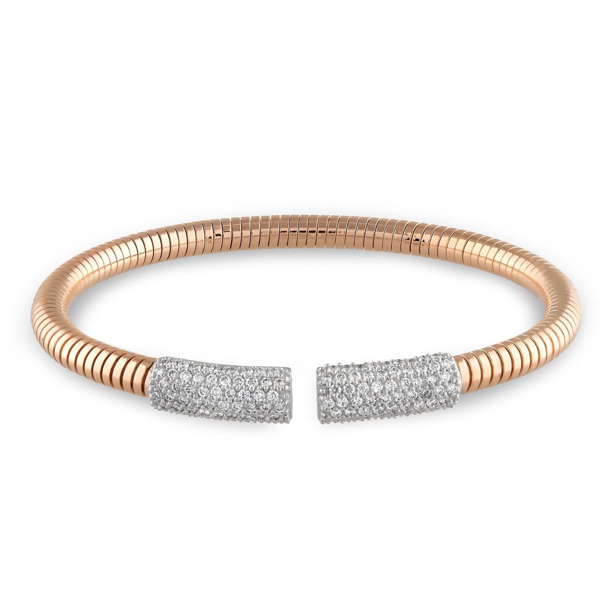 18 ayar altından üretilmiş, beyaz altın üstüne yerleştirilmiş pırlantalarla tamamlanan tasarım bilezik, hem günlük hem de özel günlerde şıklık sunar.