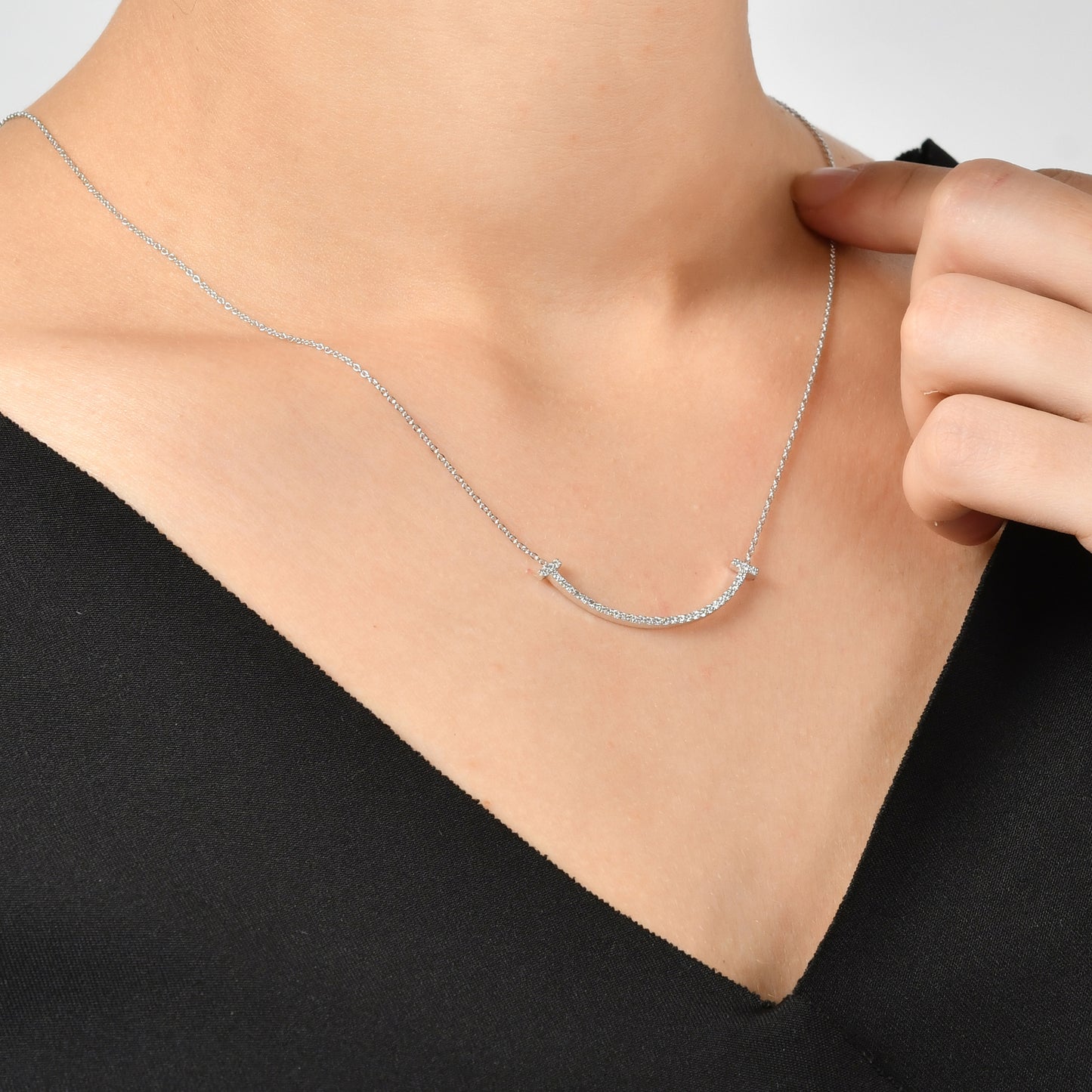0,31 Karat Pırlanta Sıralı Bar Kolye - Arvi Jewellery