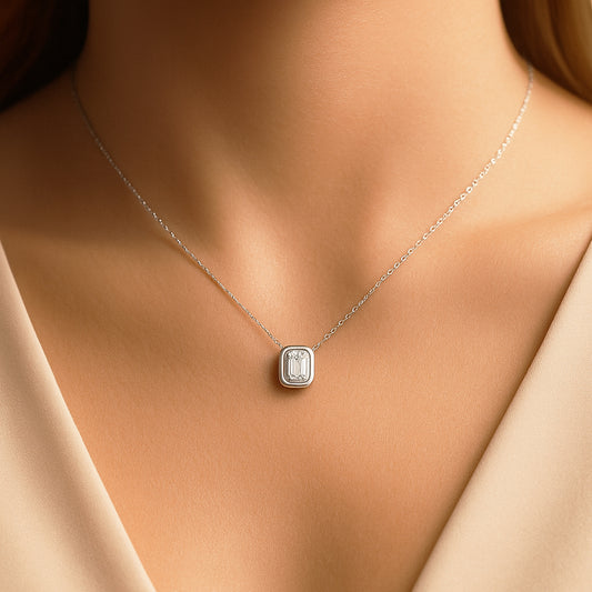 0,19 Karat Baget Pırlanta Kolye - Arvi Jewellery