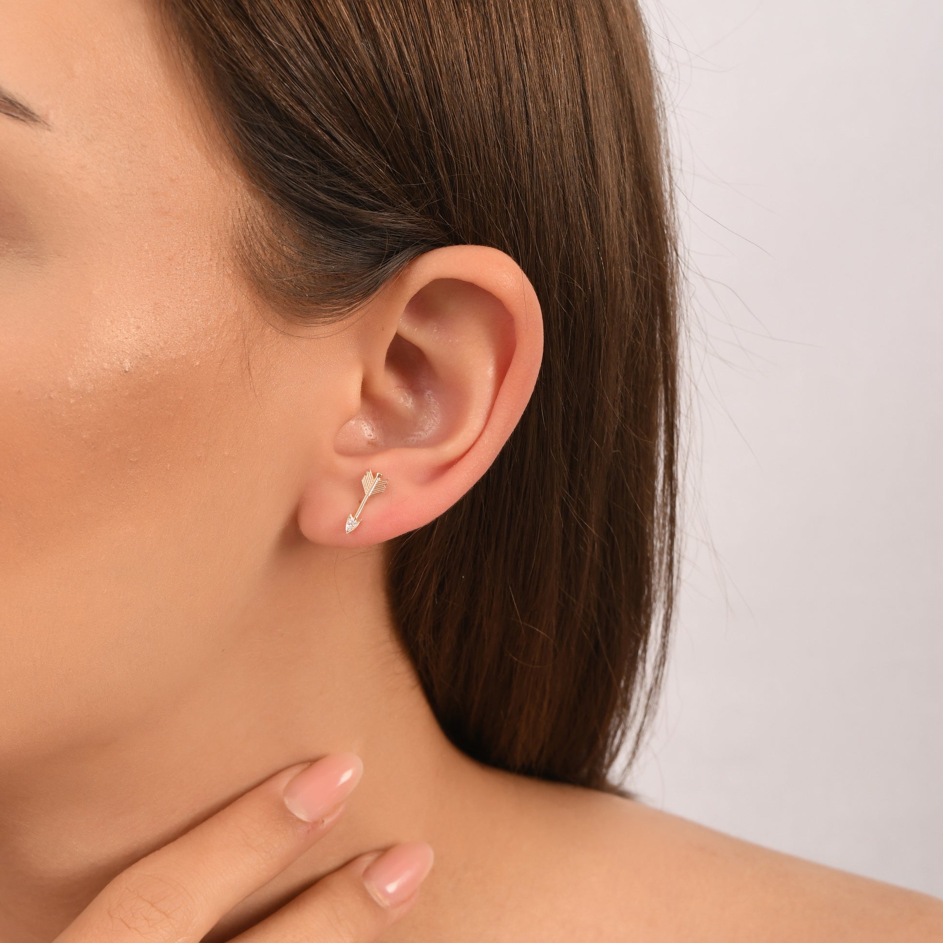 Küçük Ok Pırlanta Küpe - Arvi Jewellery