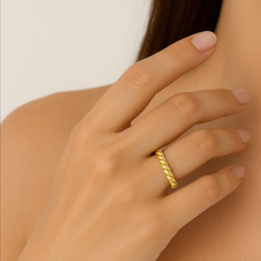 Burgu Altın Yüzük 2 - Arvi Jewellery