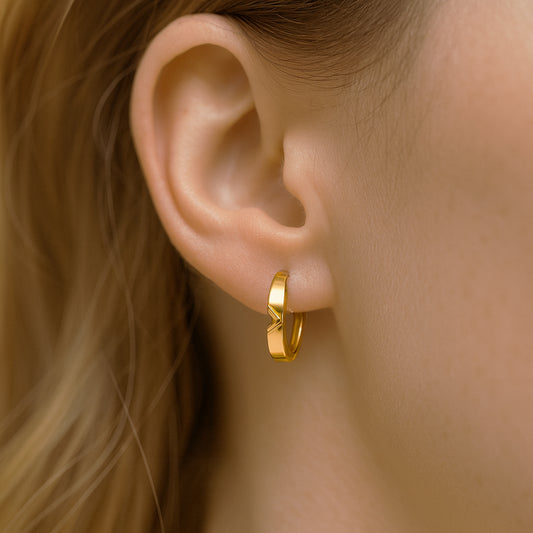 V Motifli Altın Halka Küpe - Arvi Jewellery