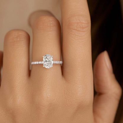 0,70 Karat Oval Tektaş Pırlanta Yüzük HRD Sertifikalı - Arvi Jewellery