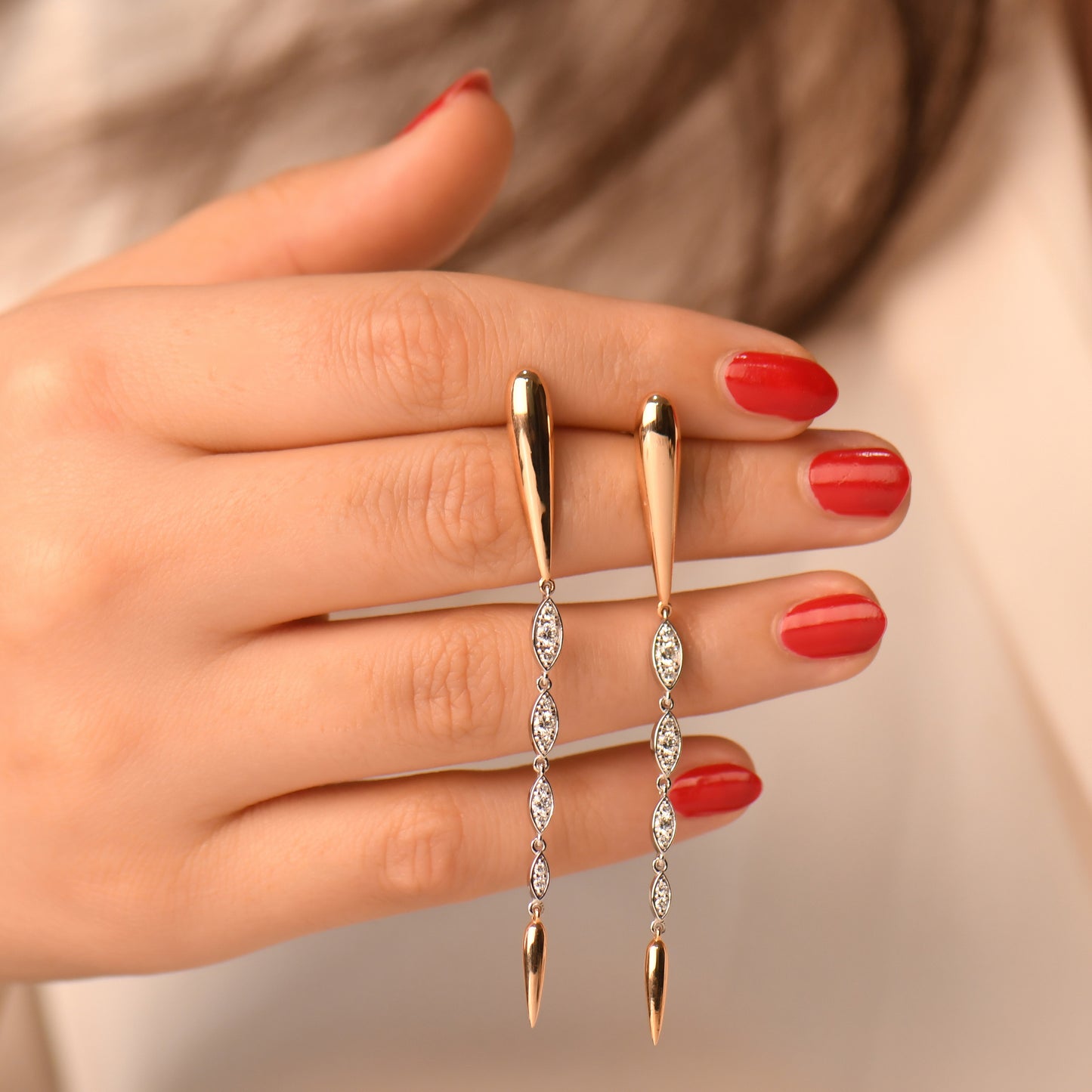 0,54 Karat Su Damlası Pırlanta Küpe - Arvi Jewellery