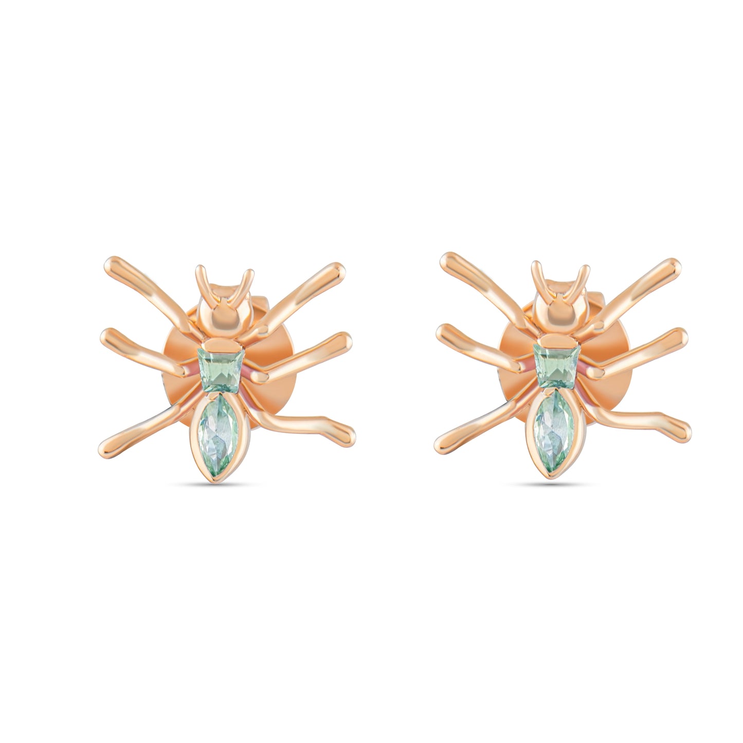 Renkli safir taşlı altın karınca küpe, modern takı anlayışını doğadan ilham alan özgün bir figürle buluşturur. Safirin parlak ama dengeli ışıltısı, altının zarif yapısıyla uyum sağlayarak şık bir görünüm oluşturur.