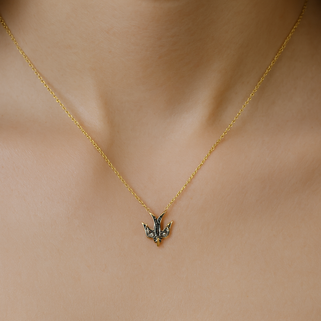 0,05 Karat Siyah Pırlanta Kuş Kolye - Arvi Jewellery