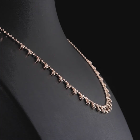 14 ayar yuvarlak kesim 0,17 ct pırlanta kolye, sarı altın zincir üzerinde sıralı pırlanta taşlı altın kolye, günlük kullanım pırlanta kolye ve özel gün hediye seçeneği.