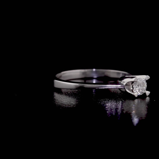 Altın tektaş pırlanta yüzük tasarımı, modern kadınların şıklığını tamamlayan minimal detaylarla hazırlanmıştır. 14 ayar altın yapısı sayesinde hem sağlam hem de şık bir görünüm sunar.

Modern ve Minimal Tarzın Buluştuğu Altın Tektaş Pırlanta Yüzük Modeli

AS00007-AS00012-AS00022-AS00030